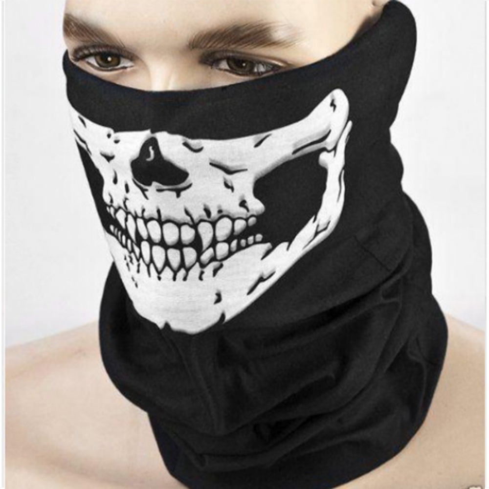 Factory Wholesale Outdoor Versatile Magic Headscarf Knight Mask Sun Protection Wind and Dust Cycling Skull 3D Face Mask