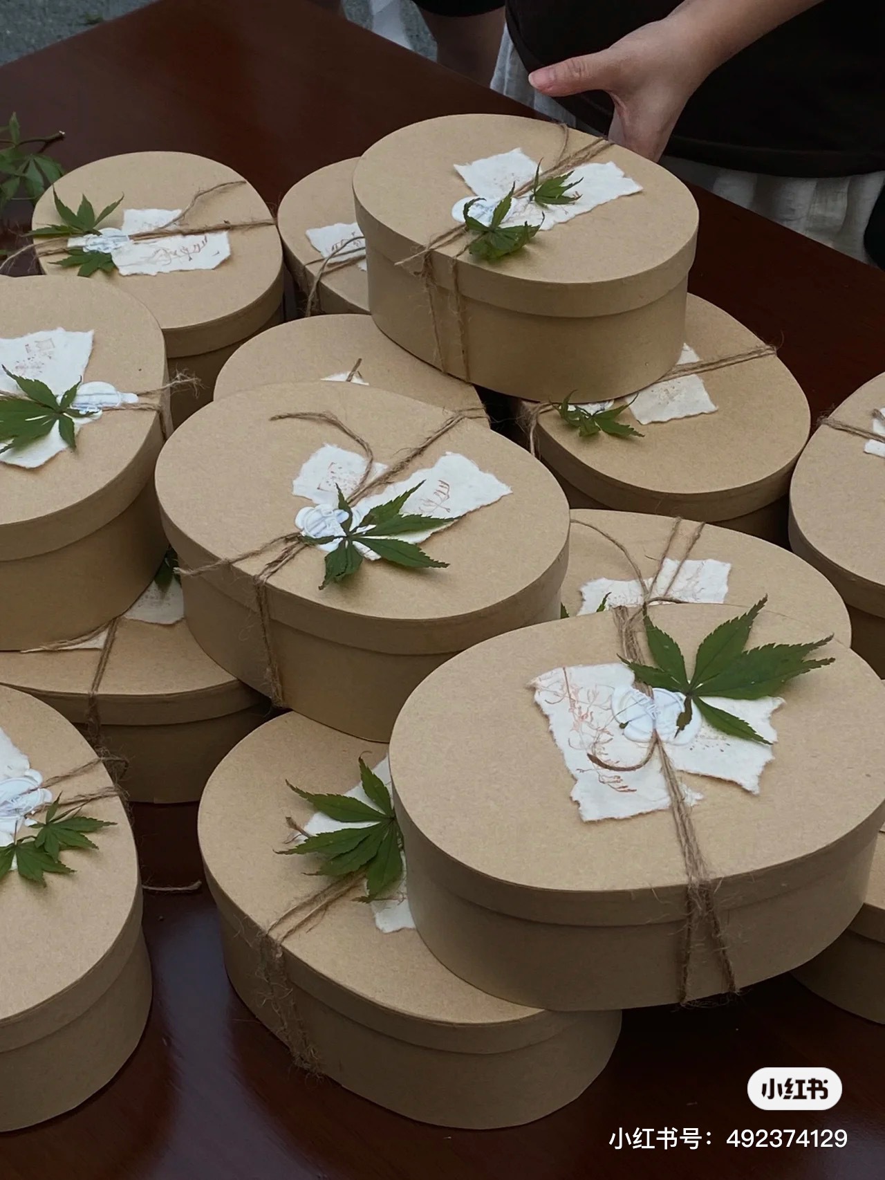 椭圆牛皮纸盒礼盒伴手礼礼盒饼干盒糖果盒烘培包装盒blythe盒详情7