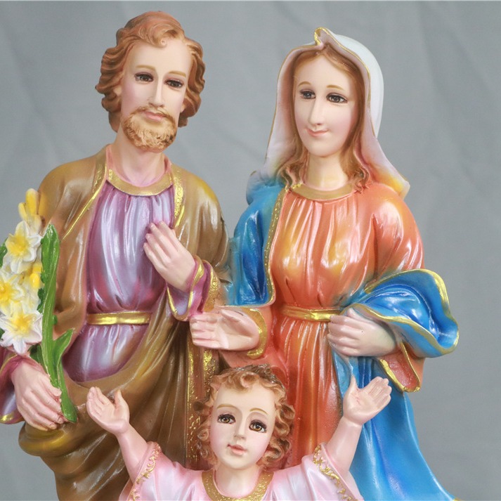 Estatuas transfronterizas de 50cm de estilo exterior de la Sagrada Familia de tres personas, estatuas de la iglesia de la casa decoran la sala de estar de la figura principal