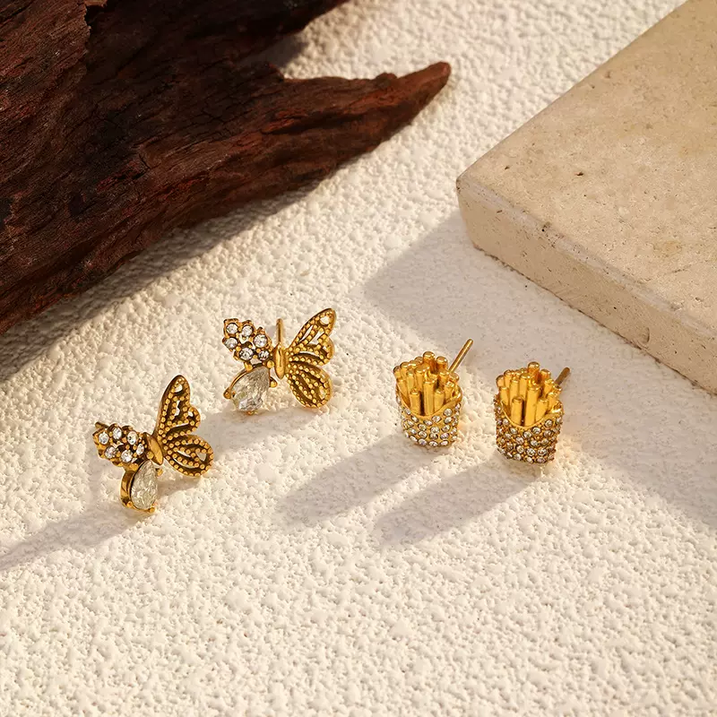 欧美跨境不锈钢蝴蝶耳钉轻奢高级感18K耳饰女式个性风潮耳饰批发