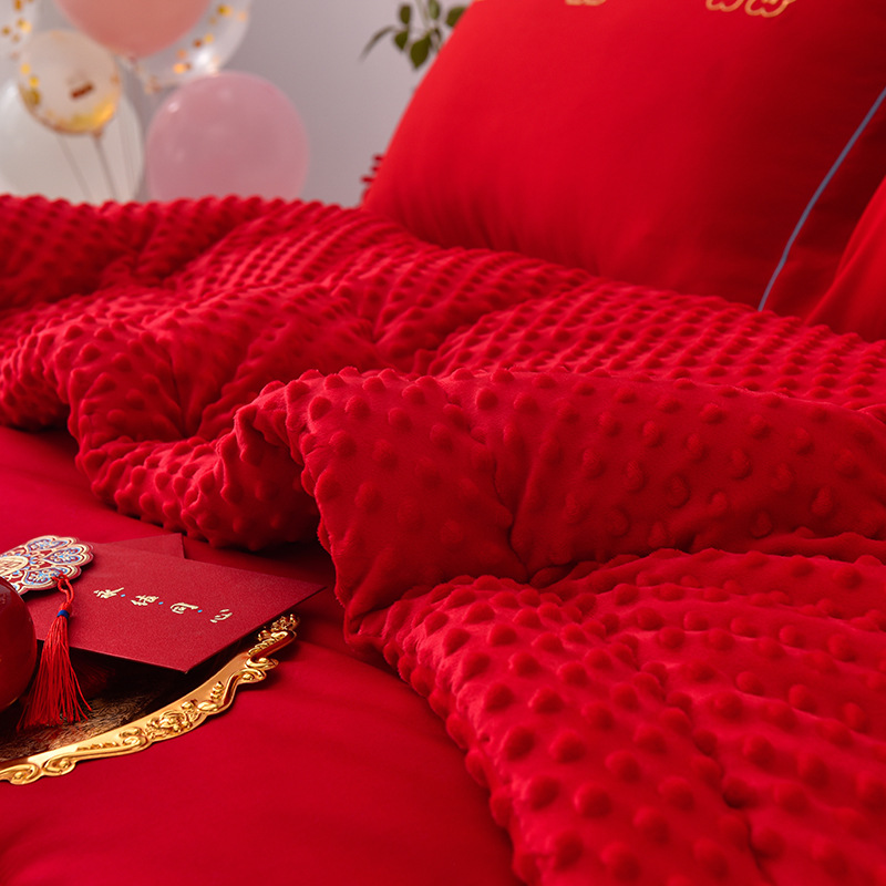 결혼식 큰 빨간 여름 시원한 새 결혼식 겨울 두꺼운 담요 여자는 결혼 침대에 나간다