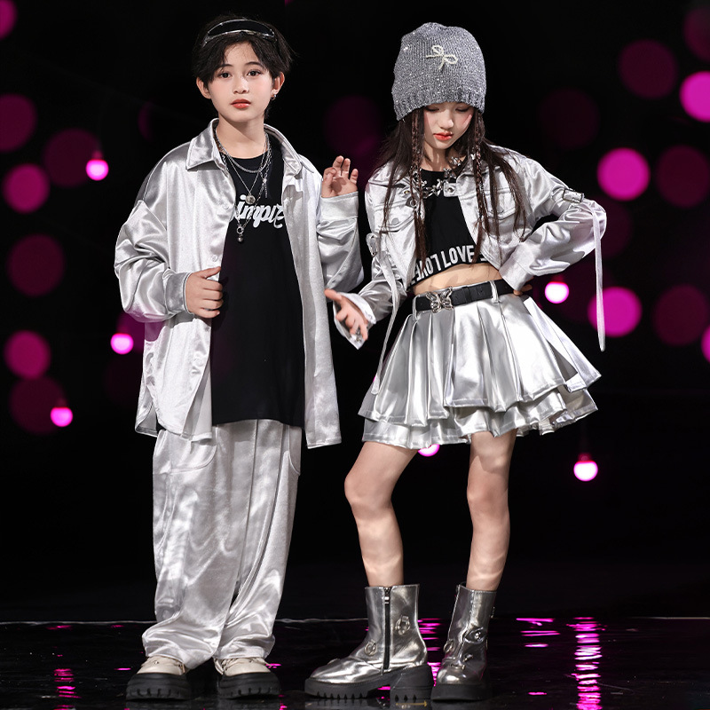 街舞儿童潮服酷帅架子鼓亮片演出服男女hiphop科技感嘻哈宽松套装