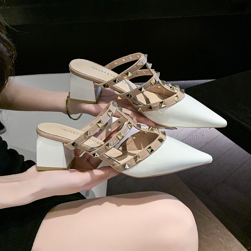 Half Slippers for Women to Wear Outside 2025 Spring and Summer New High-Heeled Rivet Shoes for Women Pointed Toe Thick Heel Flats Toe-Cap Sandals