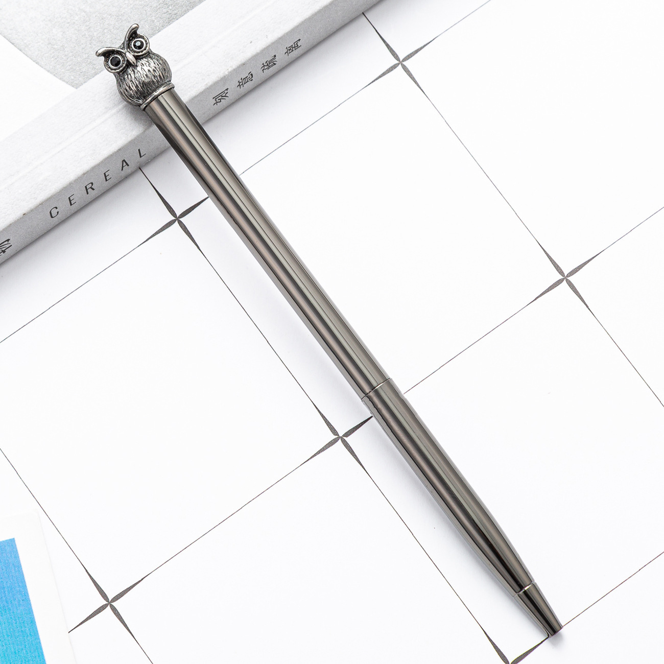 búho en forma de bolígrafo de metal coreano ins extraña linda chica regalo de bolígrafo de metal bolígrafo de regalo