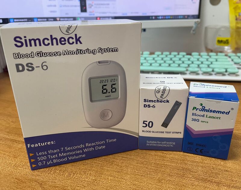 The Set Includes a Code-Free Medical Blood Glucose Meter for Middle-Aged and Elderly People, a Tester for Pregnant Women, an Accurate and Portable Blood Glucose Meter