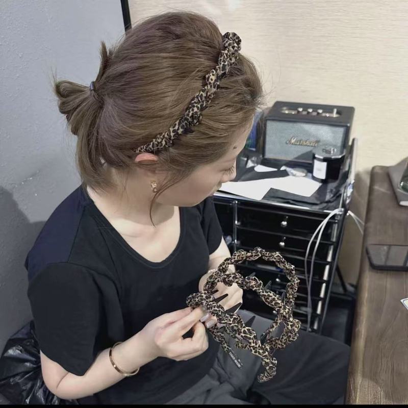 韓国ファッションヘアバンド、歯付きヘアバンド、気質リボン、ヒョウ柄ヘアピン、レトロヘアバンド、洗顔用ヘッドバンド|undefined