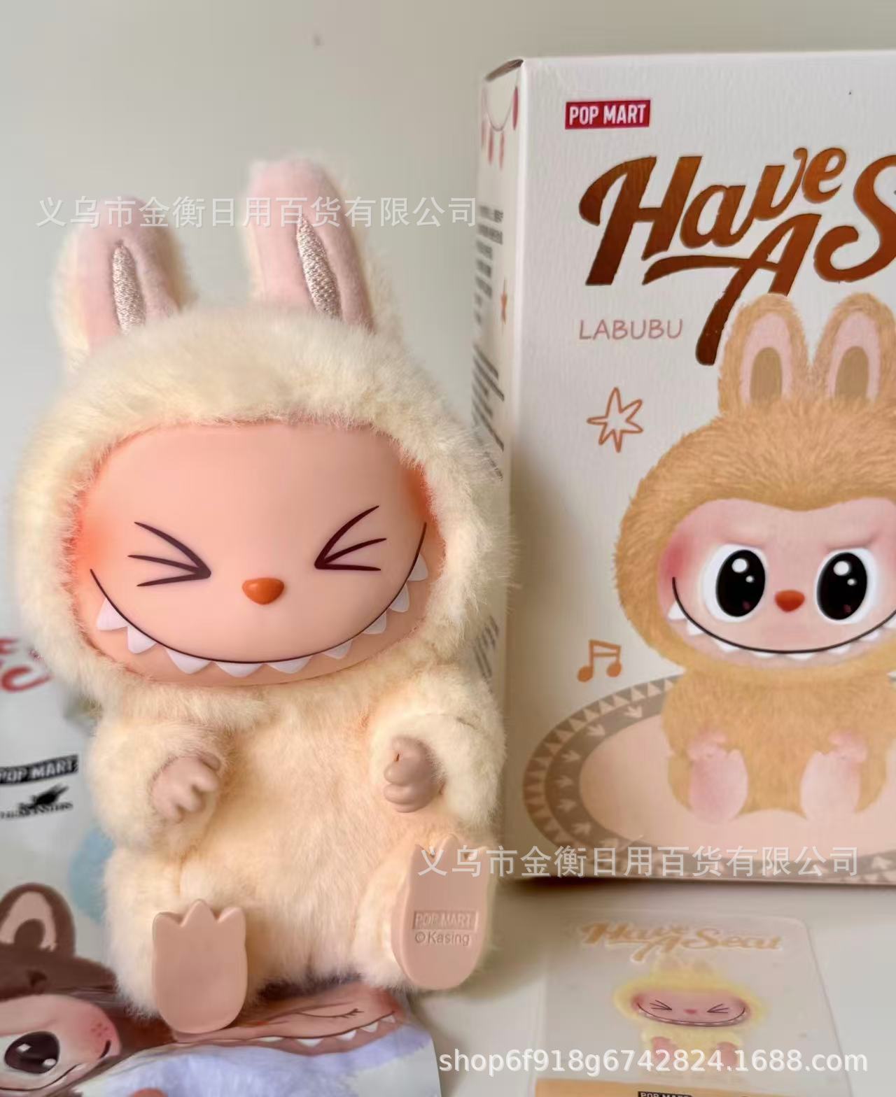 Inventario de burbujas Matlabubu, tela de tela de tela, adornos faciales, macarón, una generación, dos generaciones, tres generaciones, juguetes de peluche