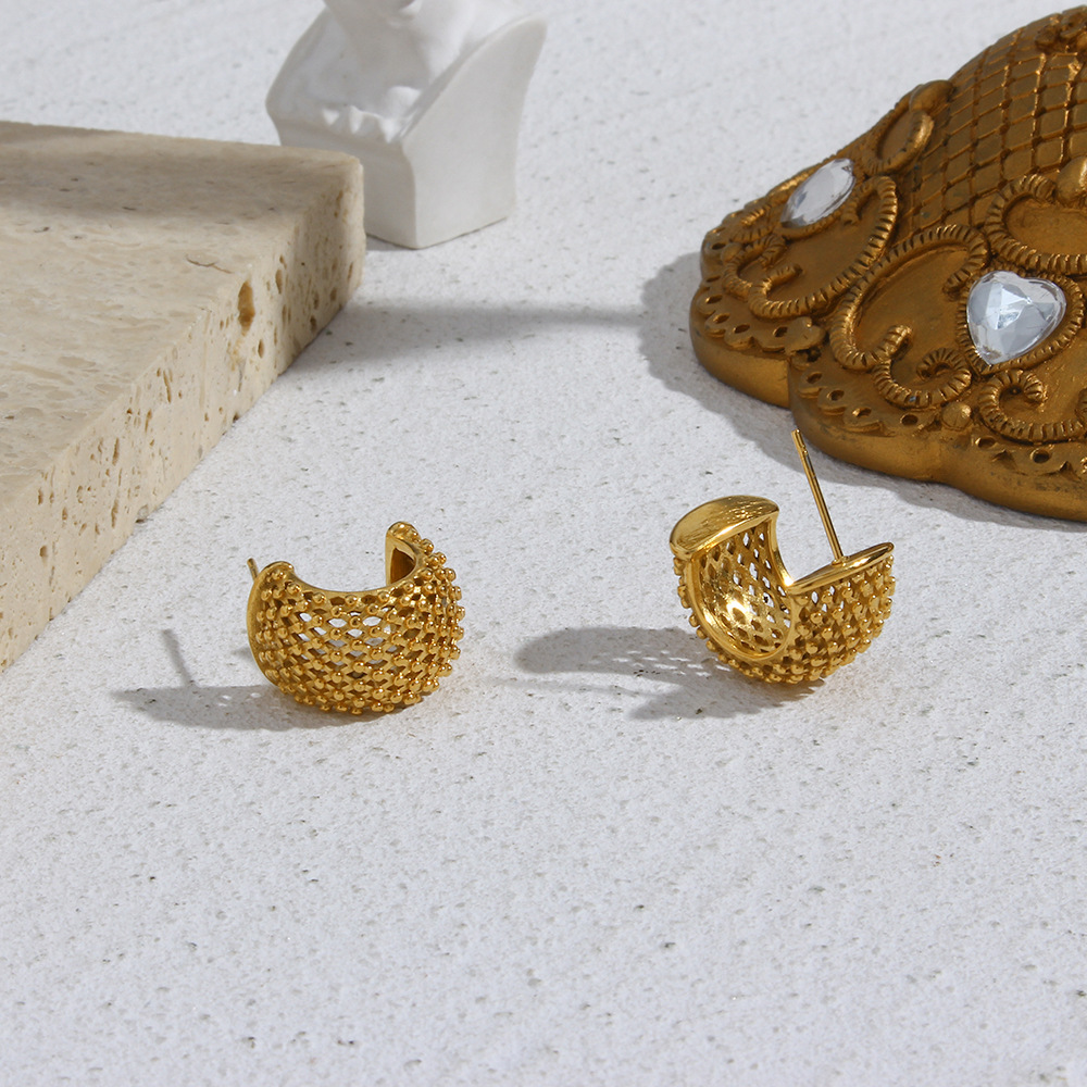 Fashionable Earrings 4
