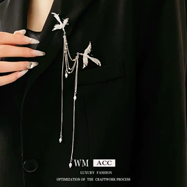 耳环;项链;手链