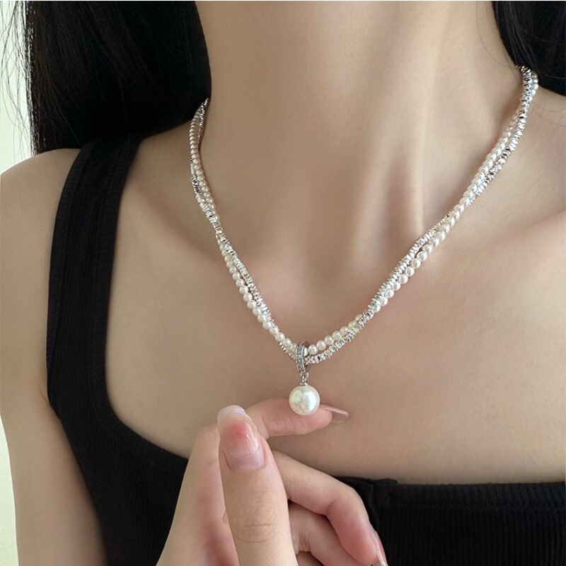 Elegant Sweet Double Layer Broken Silver Pearl Necklace Light Luxury Retro High-end Sense Fashion All-match Western Style Necklace Chain Clavicle Chain