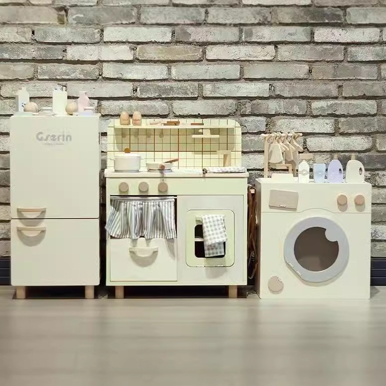 Los niños juegan a las casitas de cocina de madera simulación de utensilios de cocina niños y niñas cocina de madera jardín de infantes parque infantil juguetes