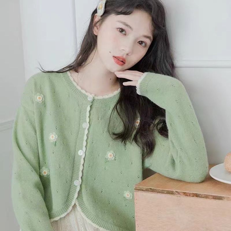 花朵刺绣白色短款毛衣外套女春季甜美温柔风宽松外搭圆领针织开衫|undefined