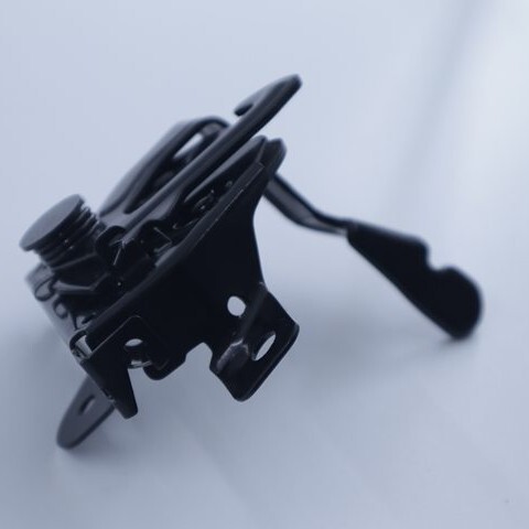 81130-1R000 Korean Version Suitable for Foreign Version Accent Hood Latch Wholesale Parts Engine Hood Lock