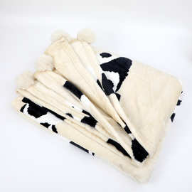 野兽家熊猫法兰绒空调毯柔软细腻午休毯可爱熊猫保暖盖毯新款批发