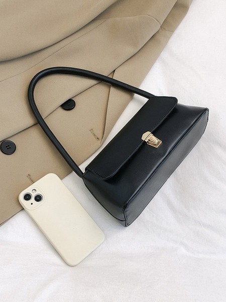 underarm bag