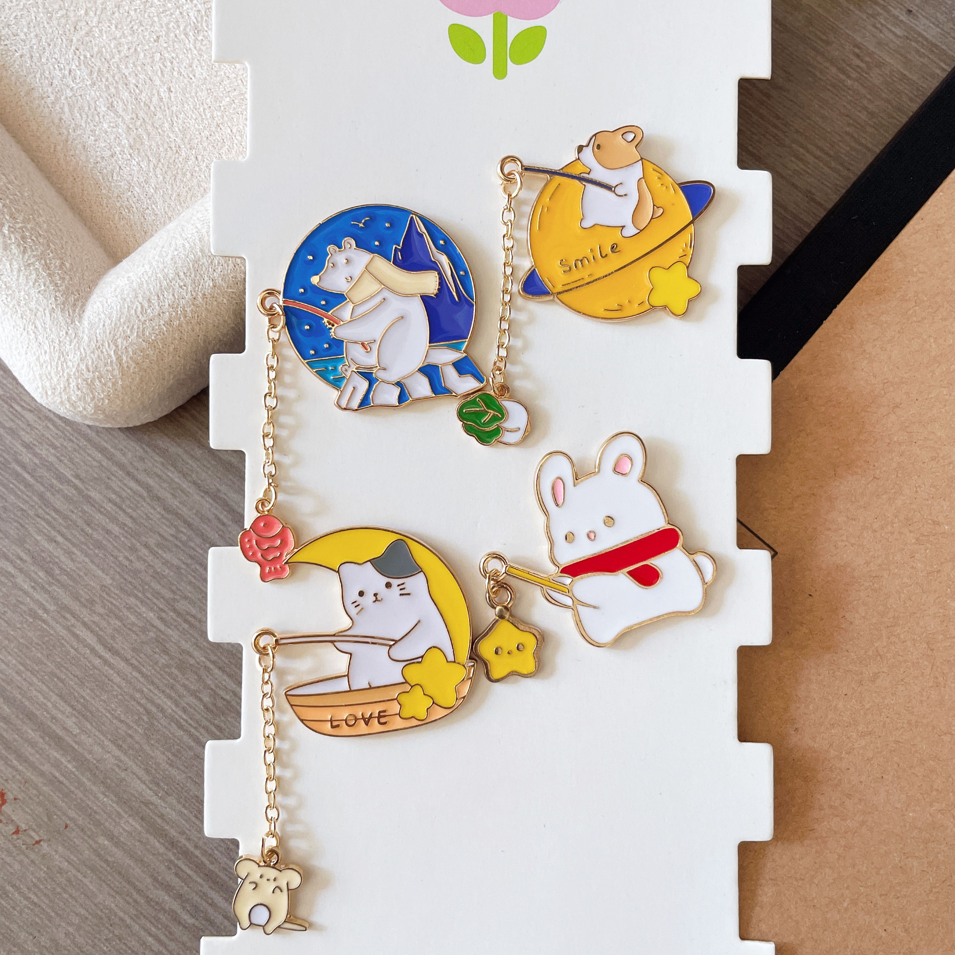 7g Weight Brooches Classification Daily Occasion Zinc alloy Material Animal Pattern Unisex Gender Plating Design Cartoon Style, Cute Style Cartoon Style Cute Pin Animal Zinc Alloy Plating Unisex Brooches 2