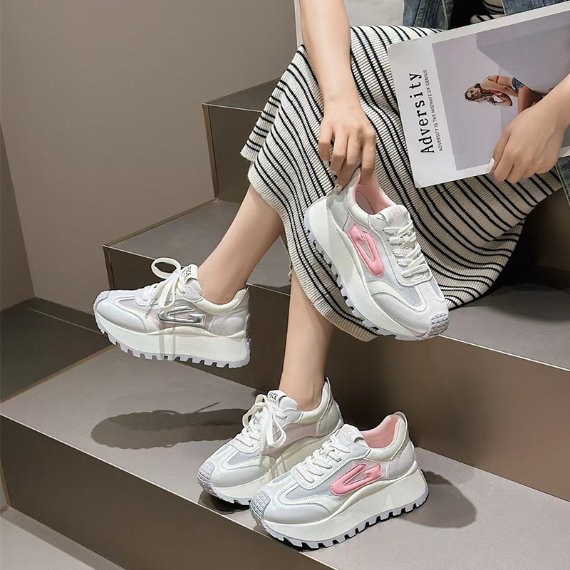 Summer New Thick-Soled Heightening Forrest Gump Shoes for Women, Versatile Casual Sports Shoes, Non-Slip Breathable Mesh Dad Shoes Wholesale