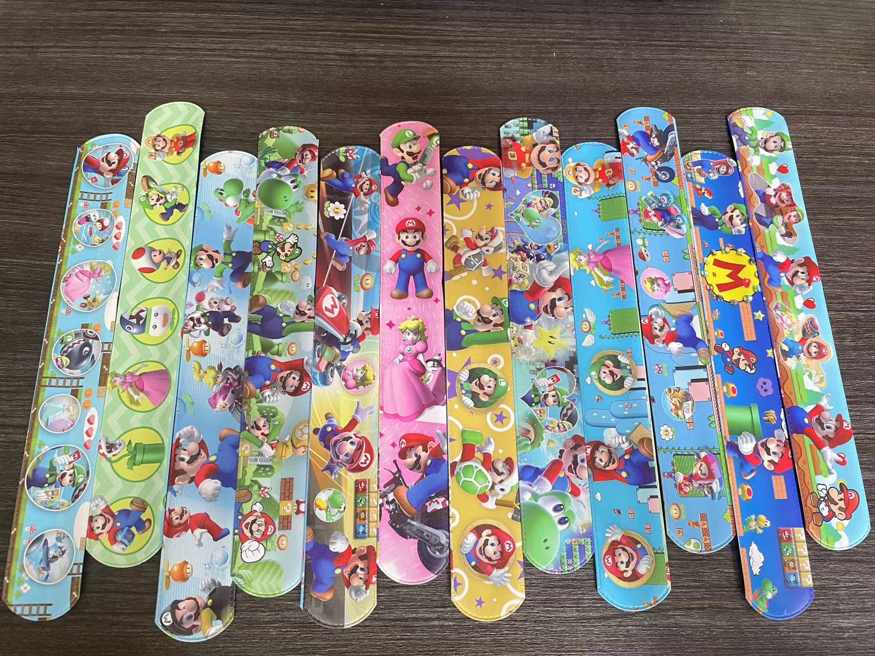 Mario Snap Ring + Sticker Mary Toy Decoración de fiesta infantil Sticker Snap Ring Combinación