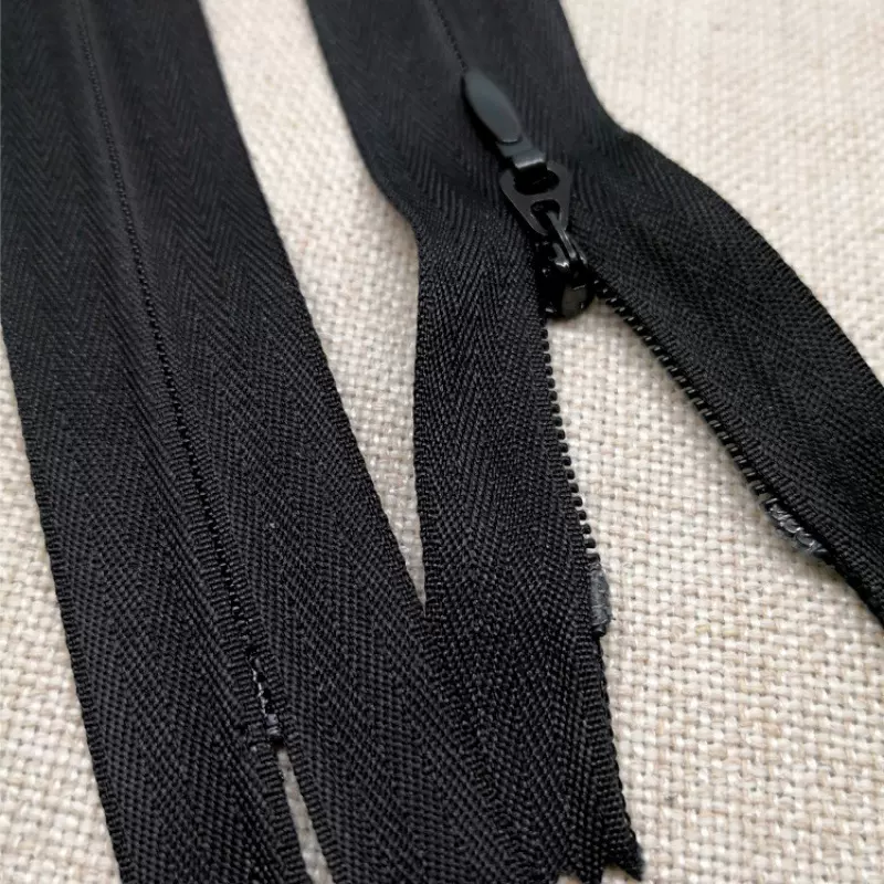 厂家批发5号布边隐形拉链 高强度服装婚纱礼服抱枕婴儿车裙子拉链