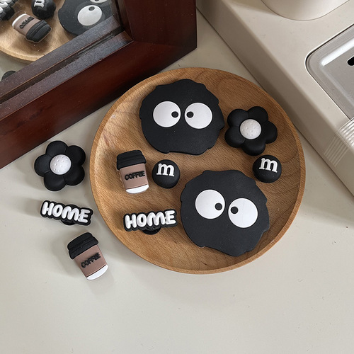 Strawberry Bear DIY Hole Shoes Accessory Shoe Decorative Item Detachable Accessories Cute Cartoon Droplet Button Cap Shoes Summer