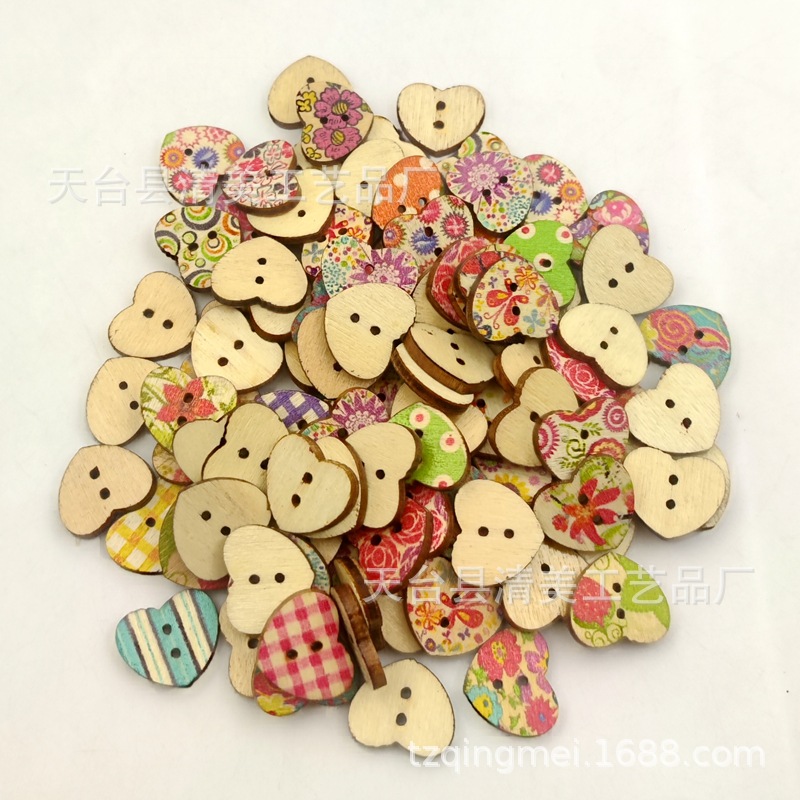 Cuadrado de madera contrachapada de 15mm/Estrella de cinco puntas/Corazón de amor/botón de madera de ciruela botón cuadrado de impresión en color de madera