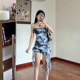 跨境批发美式辣妹扎染不规则吊带背心女夏季设计感荷叶边修身上衣