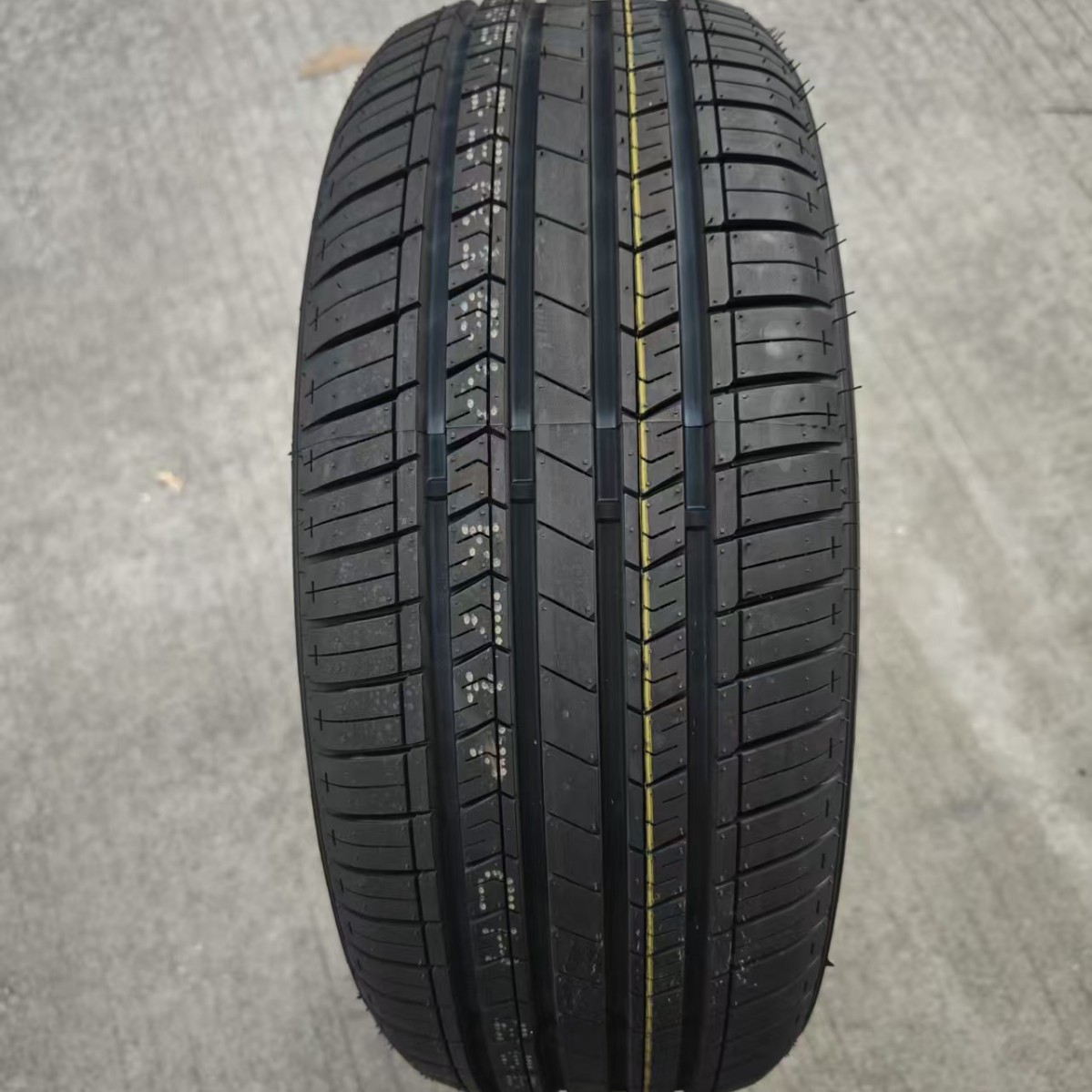 Brand New Habilead Tires 175/185/195/225/205/60/65/70R13R14R15R16K717
