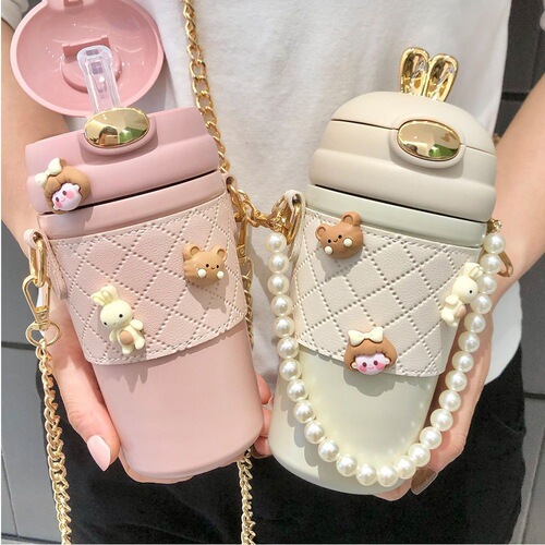 Thermos cup for women, simple and exquisite, high-end, small, fragrant, cross-body water cup, high-looking portable straw cup, cute girl