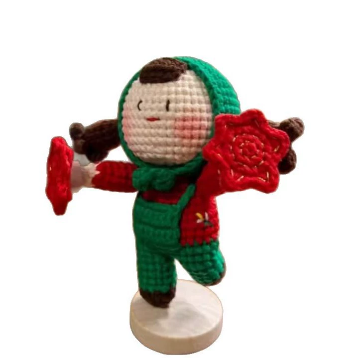 Кукла крючком, набор материалов, брелок, ручная работа, подарок на день рождения