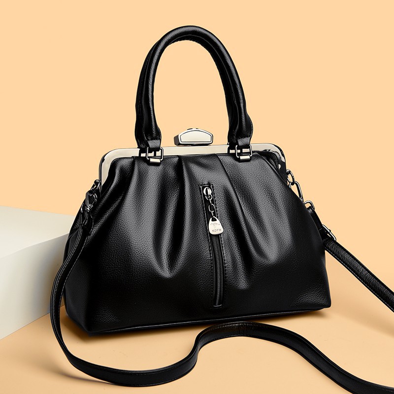 2025 새로운 틈새 디자인 유행 주름 핸드백 간단한 단일 어깨 대용량 통근 캐주얼 크로스 바디 백