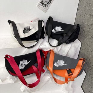 �¿����ذ��S�����l΢��б��μ���r��Ůʿُ�������Ů����