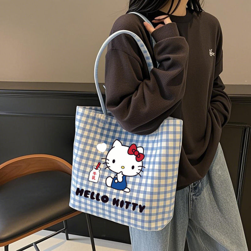 日本の漫画チェック柄キャンバスバッグ女性の夏の大容量円筒形バッグ多用途学生通勤学生クロスボディバッグ|undefined