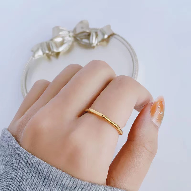 Jinhui Titanium Steel Ring Women's Bamboo Bamboo Bone Finger Ring Joint Tail Ring Niche Design Light Luxury Personality 18k Golden Fashion