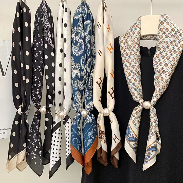 70% Imitation Silk Scarf, New Style with a High-End Feel, Pearl Clavicle Chain, Magnetic Buckle Scarf, Neck Scarf, Small Neckerchief, Scarf