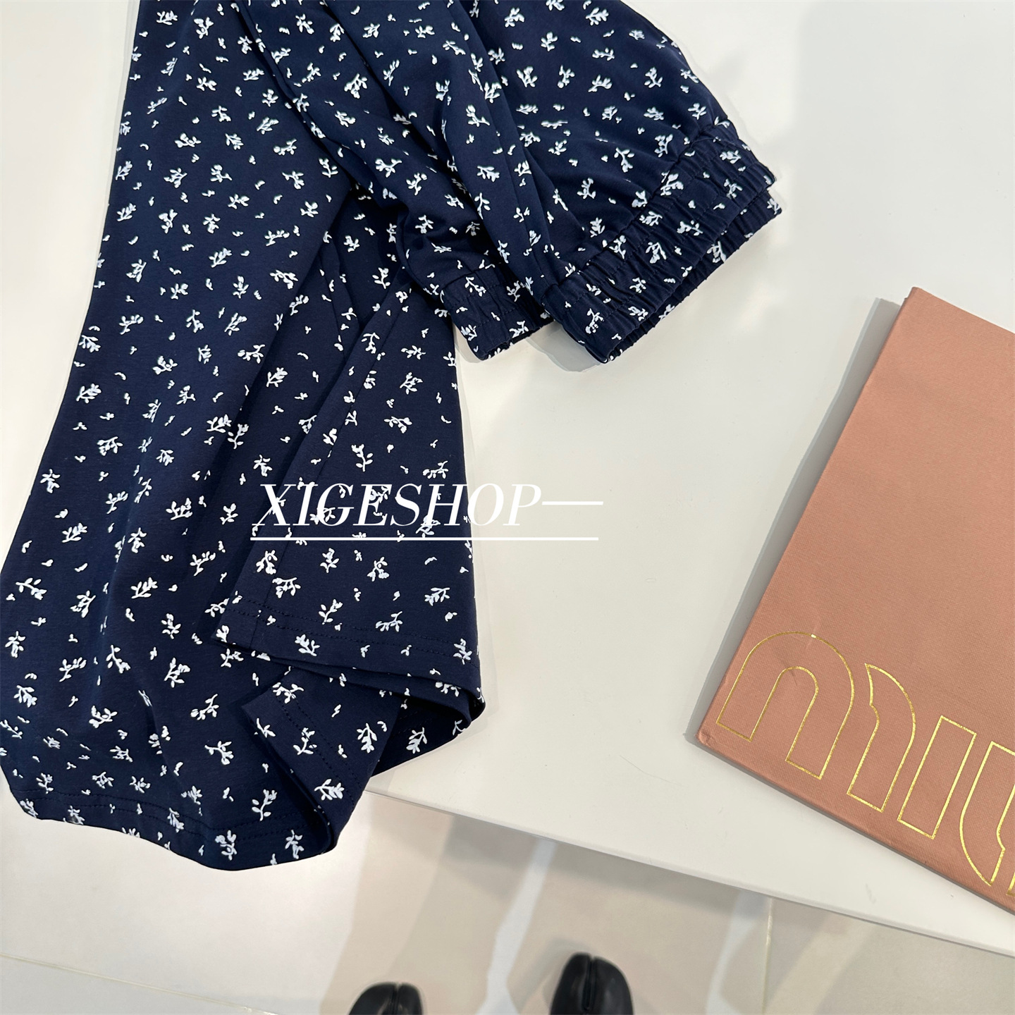 Vintage Navy Blue Slim Fit Flared Pants for Women, High-Waisted, Slimming, Sweet and Spicy, Slightly Stretchy, Petite, Casual Flared Pants, Early Autumn New