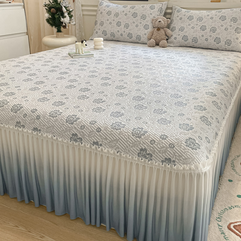 Sombrilla de verano de frijoles de hielo estilo cama 2025 nuevo colchón de seda de hielo funda protectora funda de cama juego de tres piezas 3