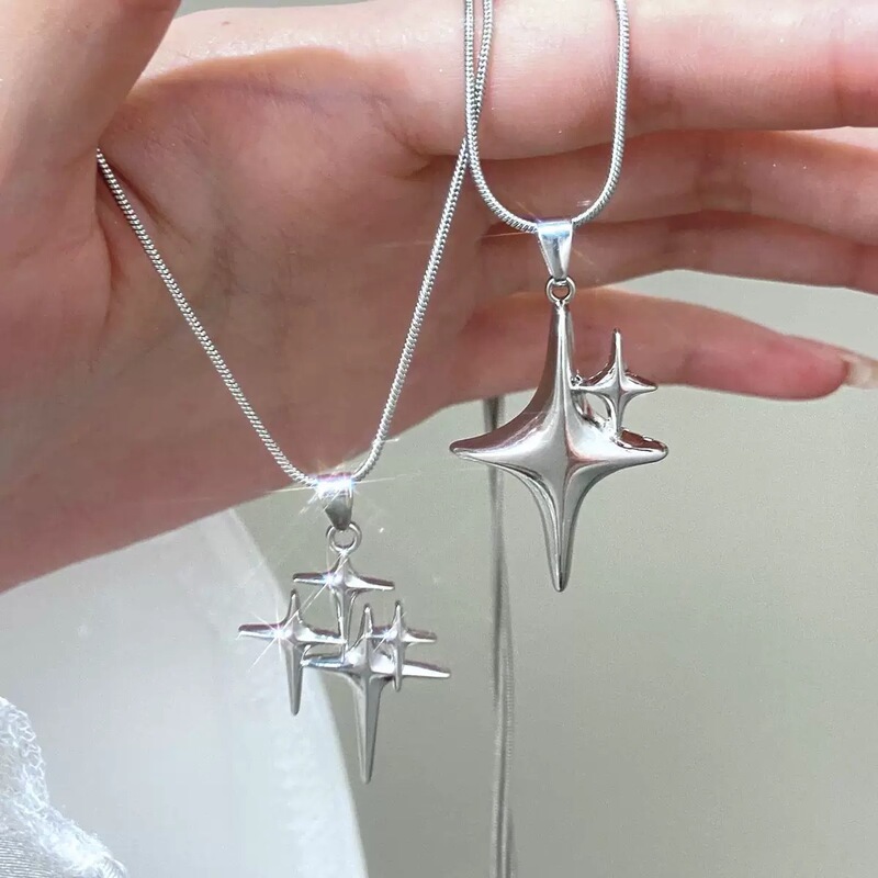 New Sweet and Cool Y2K Spicy Girl Cross Double Star Necklace Ins Influencer Titanium Steel Collarbone Chain Minimalist Style Couple Accessory