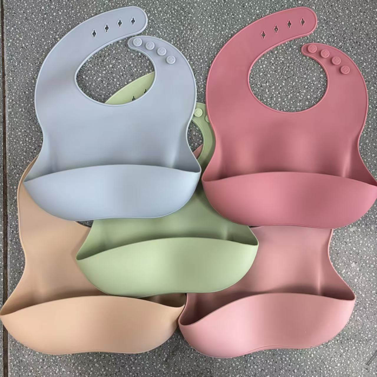 실리콘 턱받이 - 동일 색상