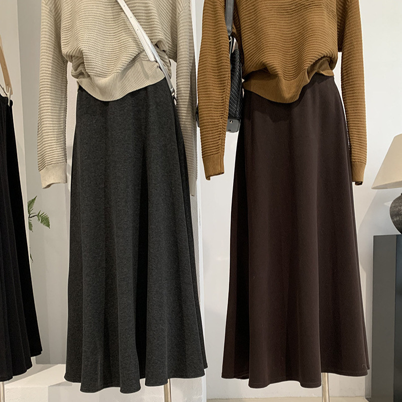 KEKEZOON Autumn New Collection: Minimalist, textured, elastic-waist, solid-color A-line midi skirt 9111 KEKEZOON Autumn New Collection: Minimalist, textured, elastic-waist, solid-color A-line midi skirt 9111