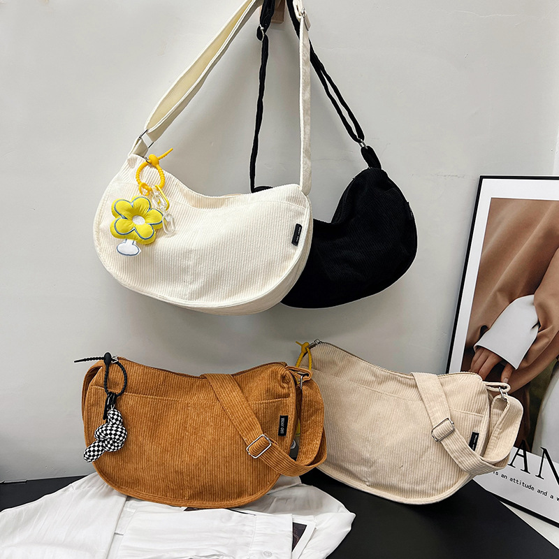 2024 새로운 시작 새로운 패션 코듀로이 만두 백 예술적 대용량 세련된 핸드백 여성용 어깨