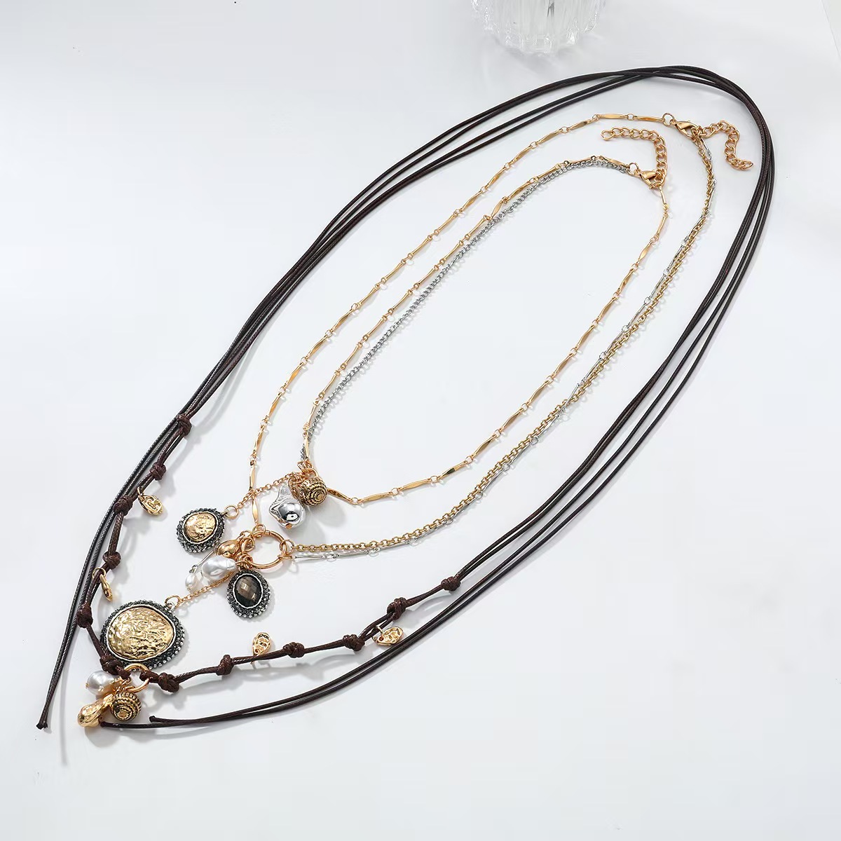 Collier torque luxueux multi-rangs à pampilles en strass_voghion.com