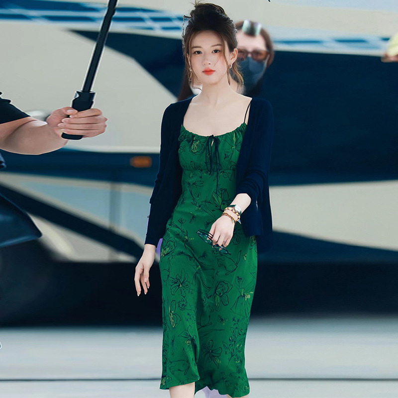 In-Stock 762 Zhao Lusi Celebrity Style Green Ballet Girl with Butterfly Print Mulberry Silk Spaghetti Strap Dress