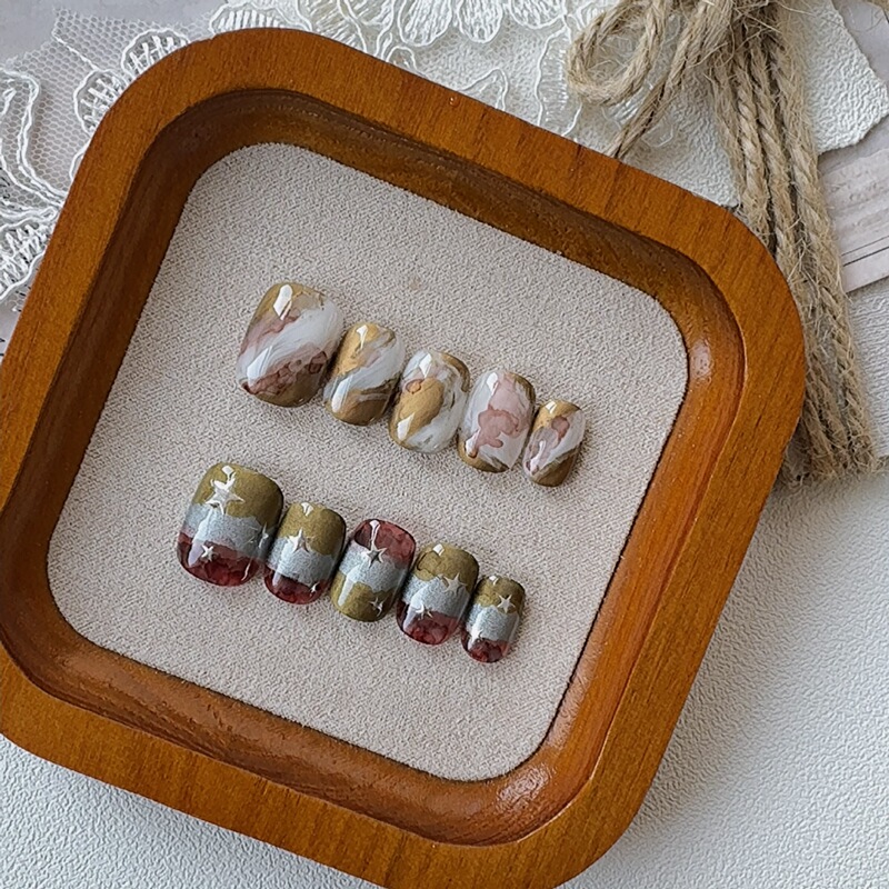 Handmade Wearable Nails Wholesale Autumn/Winter Oil Painting Gradient Wearable Nails Short Style Retro Artistic High-End Look Whitening Nail Art