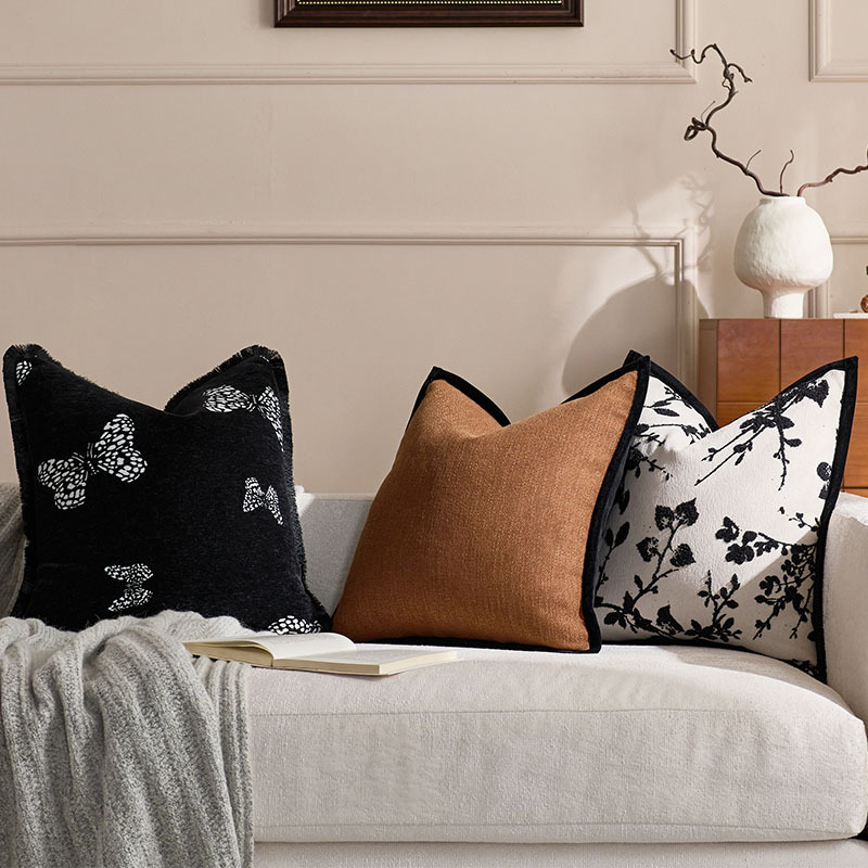 Modern Simple French Retro Style Butterfly Jacquard Pillow Cushion Black and White Light Luxury Living Room Sofa Cushion Antique Style