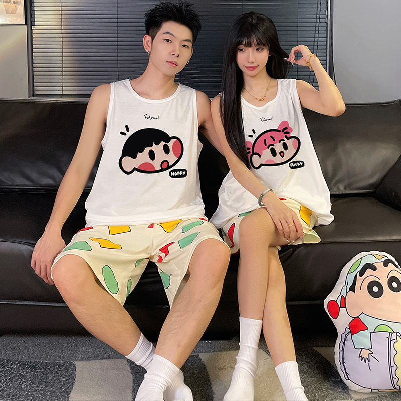 Crayon Shin-chan pijamas de pareja mujeres verano algodón chaleco pantalones cortos estudiantes de dibujos animados lindo traje de servicio a domicilio para hombres