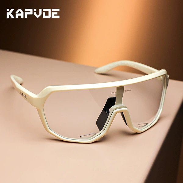 ,21 bright beige frame [transparent to gray],