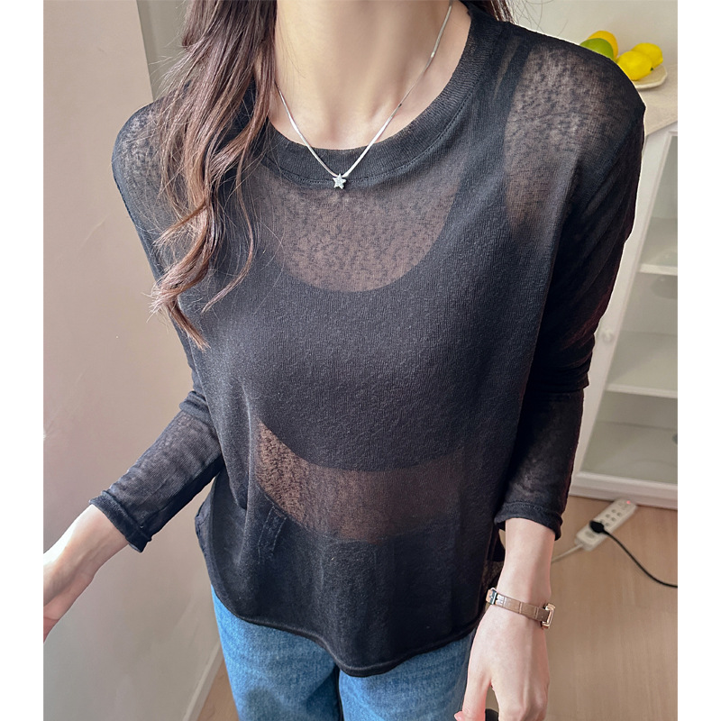 검은색