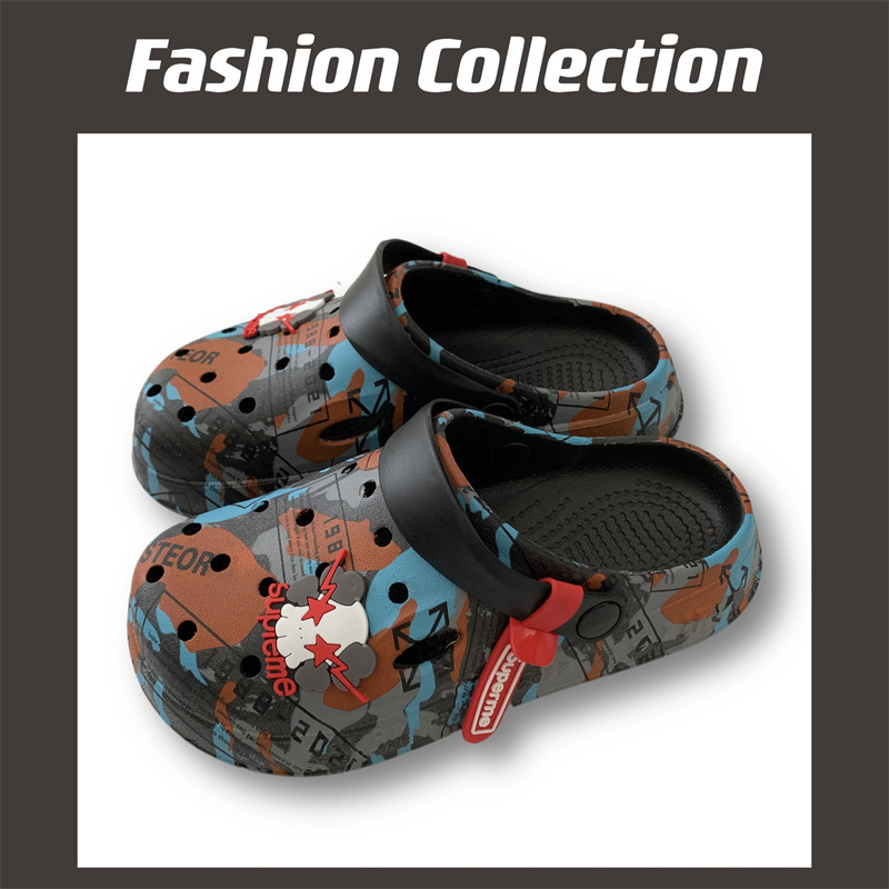 Zapatos con agujeros de camuflaje de coco 2025 nuevas sandalias zapatos de playa para hombres zapatos de viaje casuales sandalias Baotou para hombres