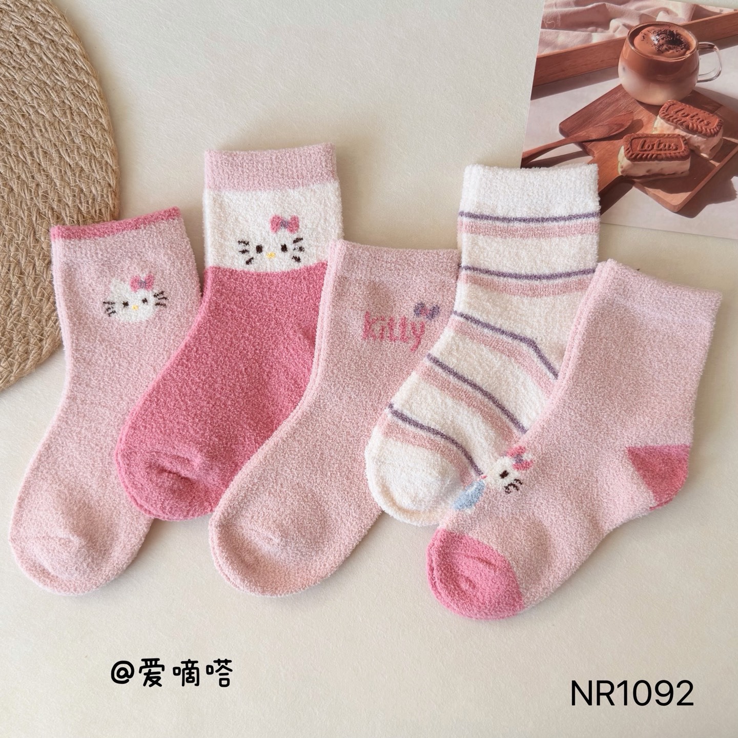 Thickened Warm Coral Fleece 2025 Winter New Kitt Cat High Tube Girls' Socks Manufacturer Wholesale