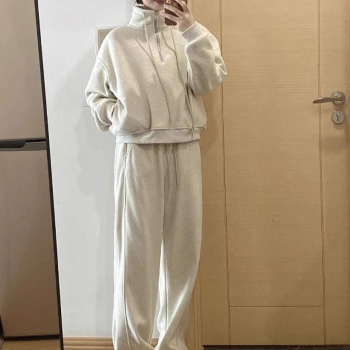 ActiveGo Casual Sportswear For Women, Autumn Winter Fashionable Sweatshirt Pants, Youthful And Age-Reducing Running Two-Piece Set_voghion.com